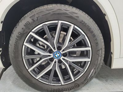 2025 BMW iX1