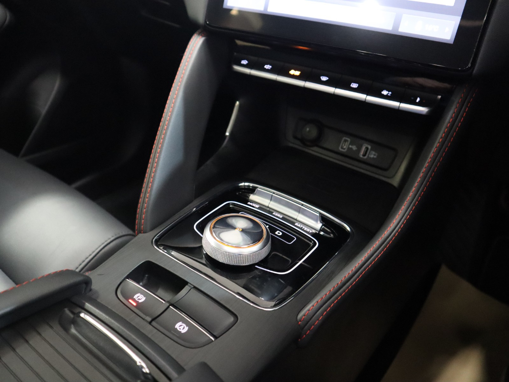 2022 MG ZS