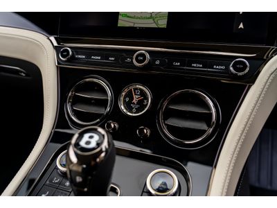 2025 Bentley Continental