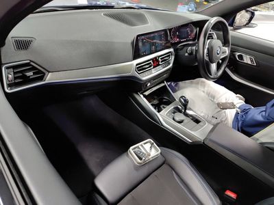 2020 BMW 320