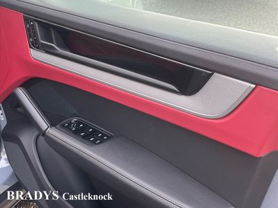 2024 Porsche Cayenne