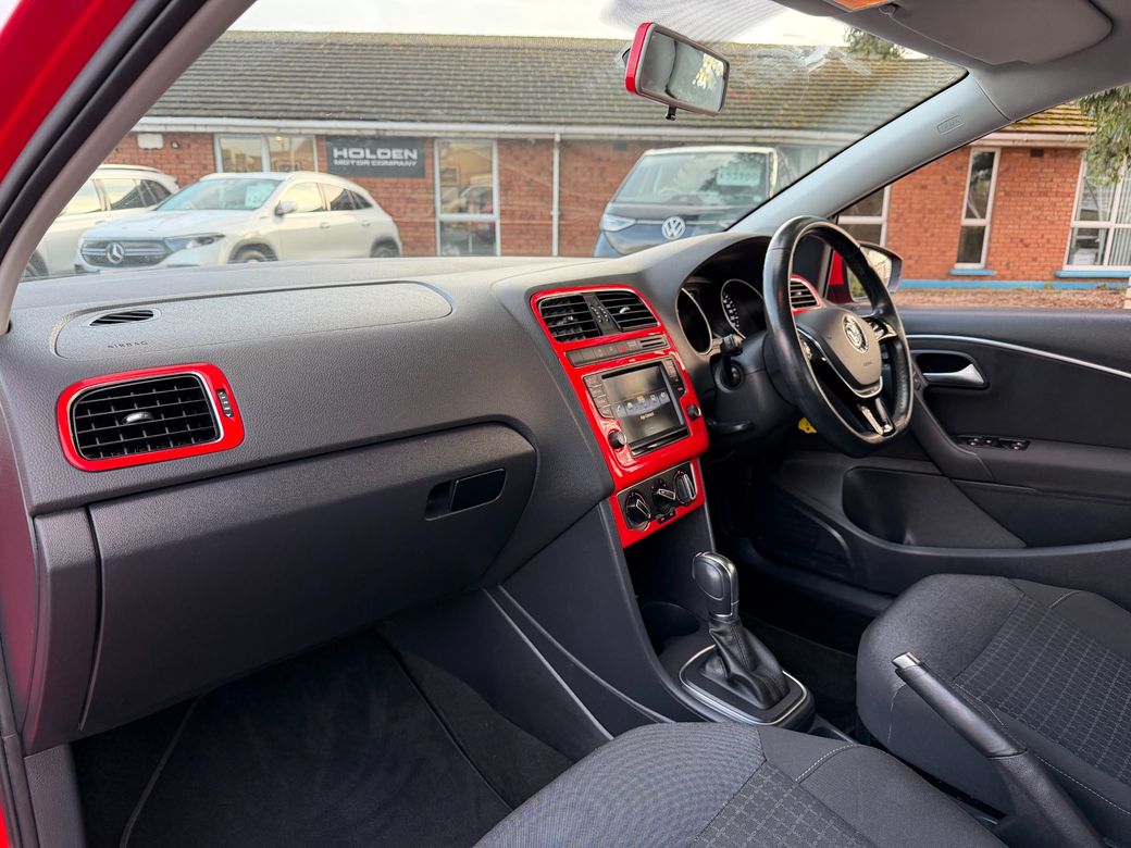 2015 Volkswagen Polo