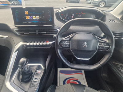 2021 Peugeot 3008
