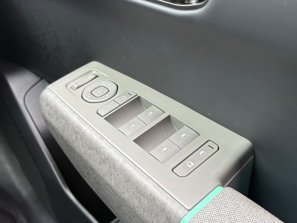 2025 Kia EV4
