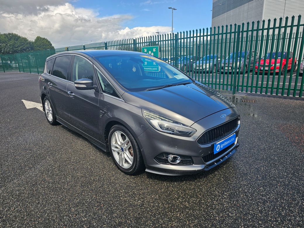 2016 Ford S-Max