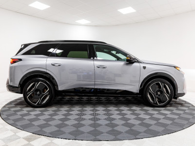 2024 Peugeot 5008