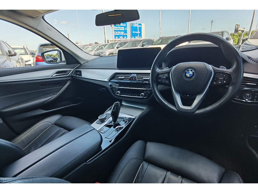 2022 BMW 5 Series