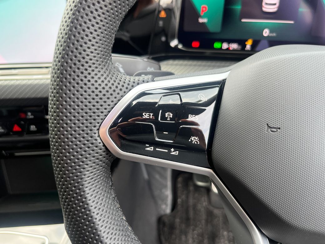 2024 Volkswagen Golf