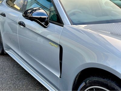 2022 Porsche Panamera