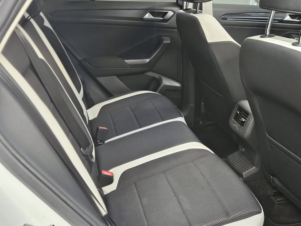 2019 Volkswagen T-Roc