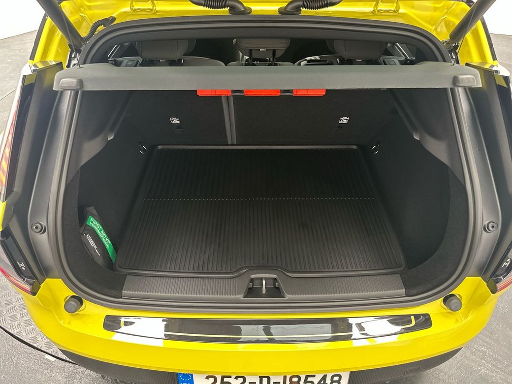 2025 Volvo EX30