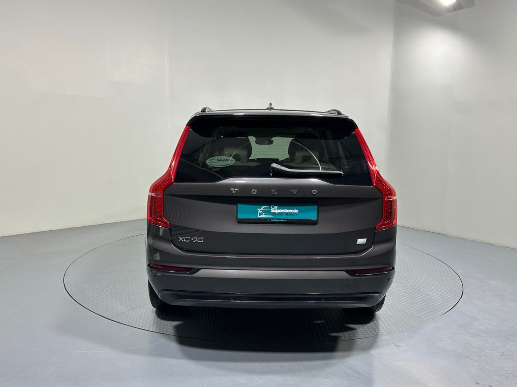 2023 Volvo XC90