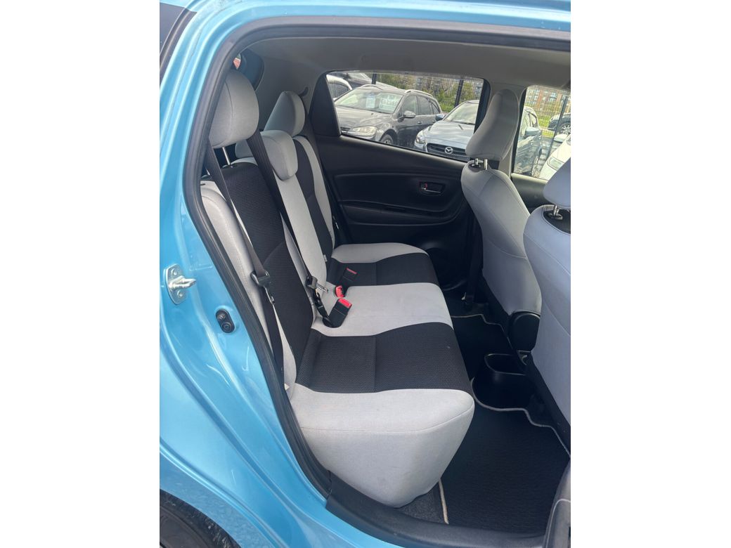 2015 Toyota Vitz