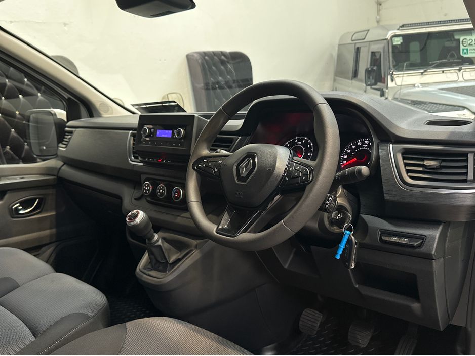 2023 Renault Trafic