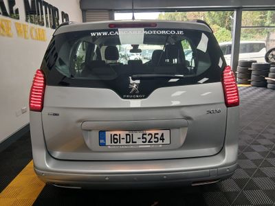2016 Peugeot 5008
