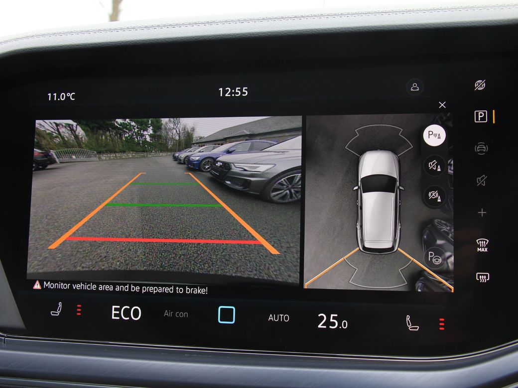 2025 Volkswagen Touareg