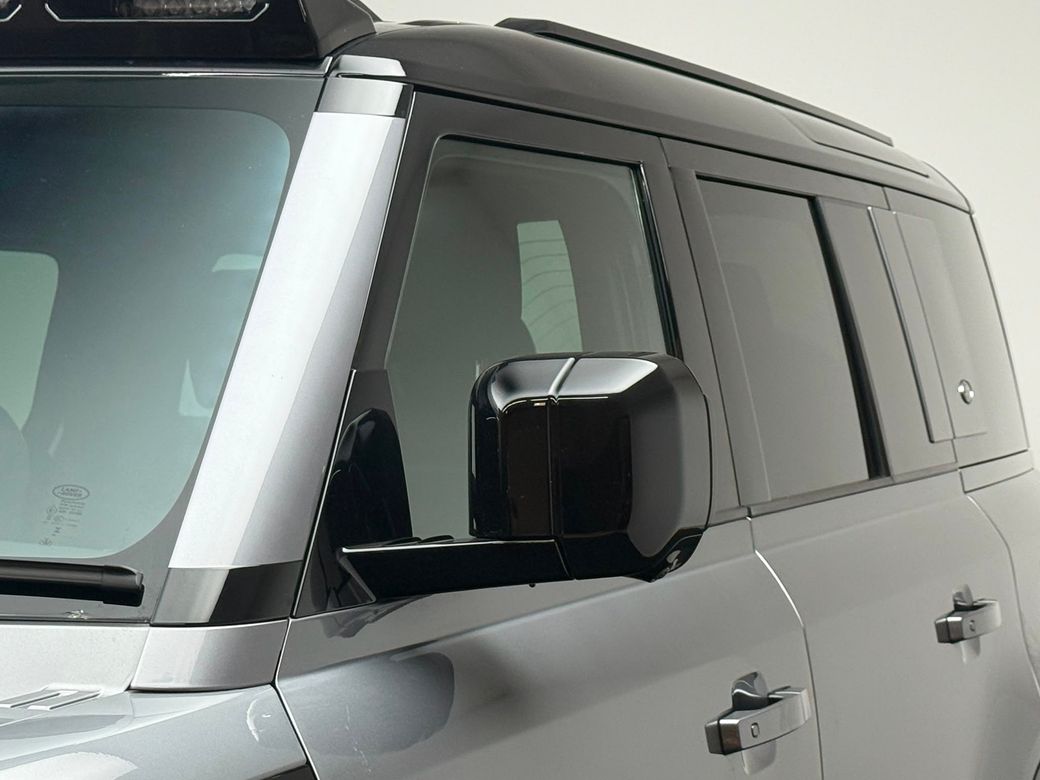 2024 Land Rover Defender