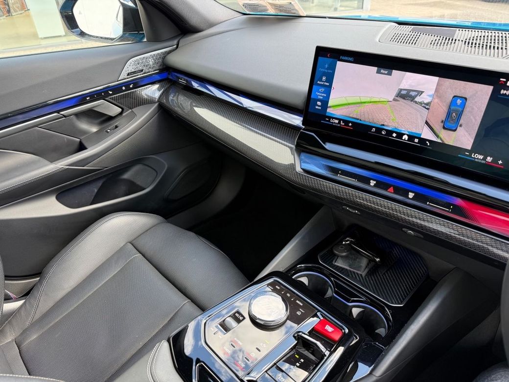 2025 BMW M5