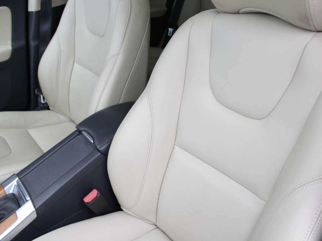 2017 Volvo XC60