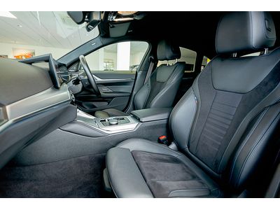2024 BMW i4