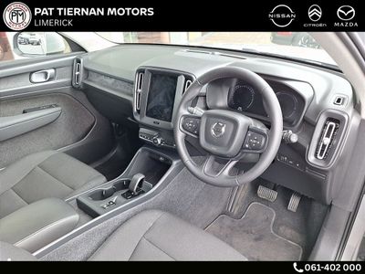 2023 Volvo XC40