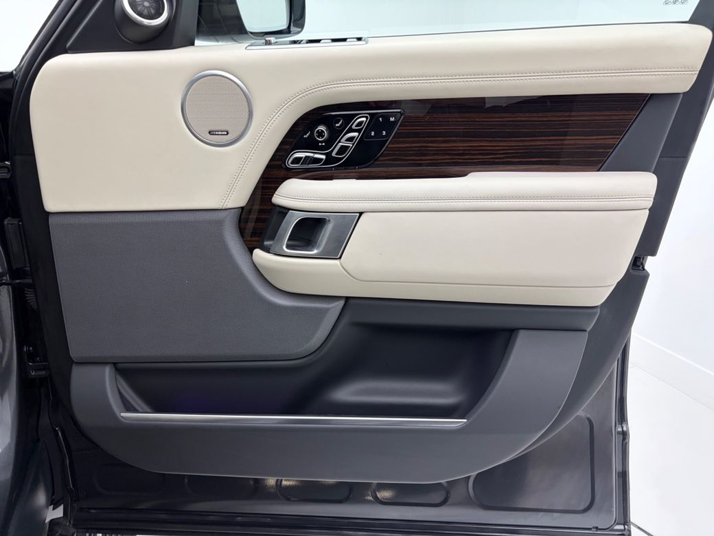 2020 Land Rover Range Rover