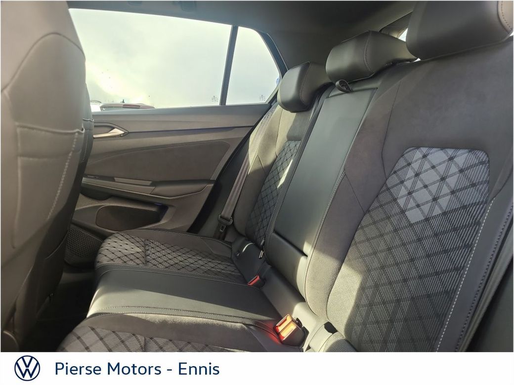 2025 Volkswagen Golf