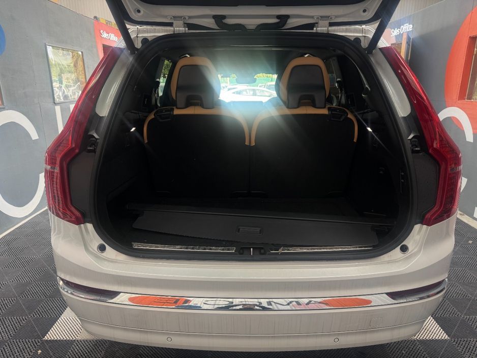 2023 Volvo XC90