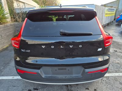 2021 Volvo XC40