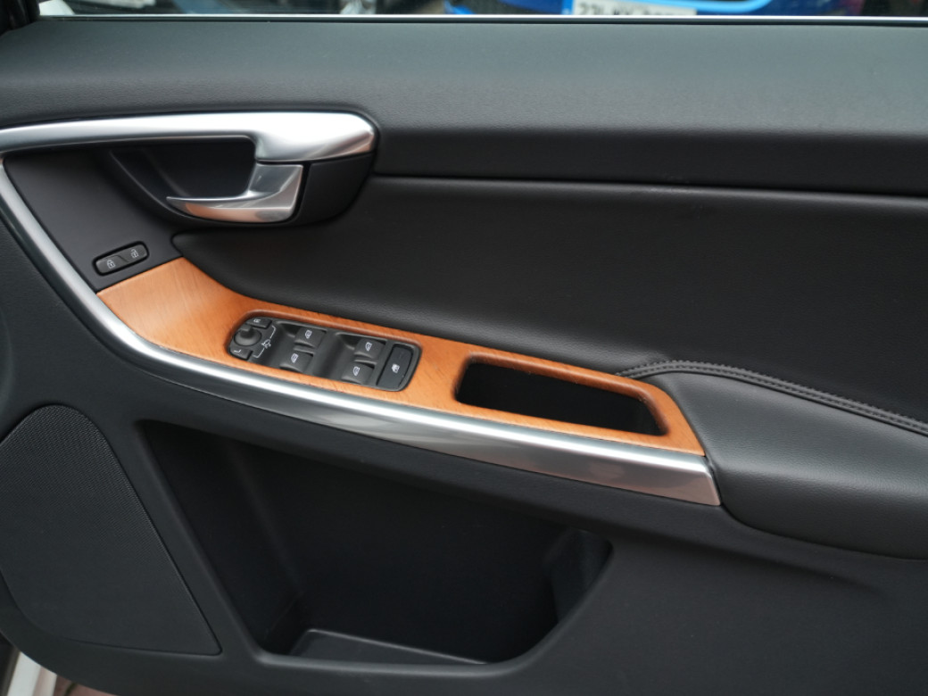 2017 Volvo XC60