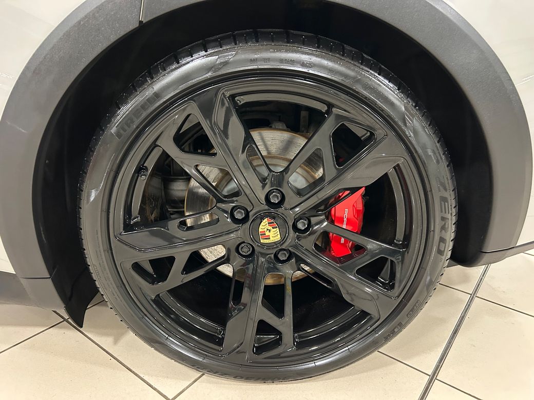 2022 Porsche Taycan