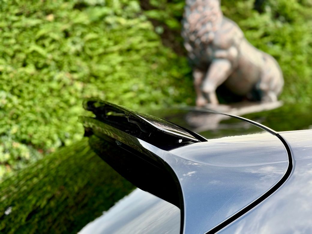 2021 Porsche Panamera