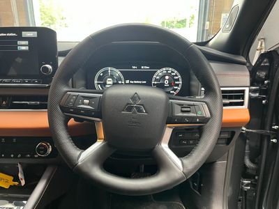 2024 Mitsubishi Outlander