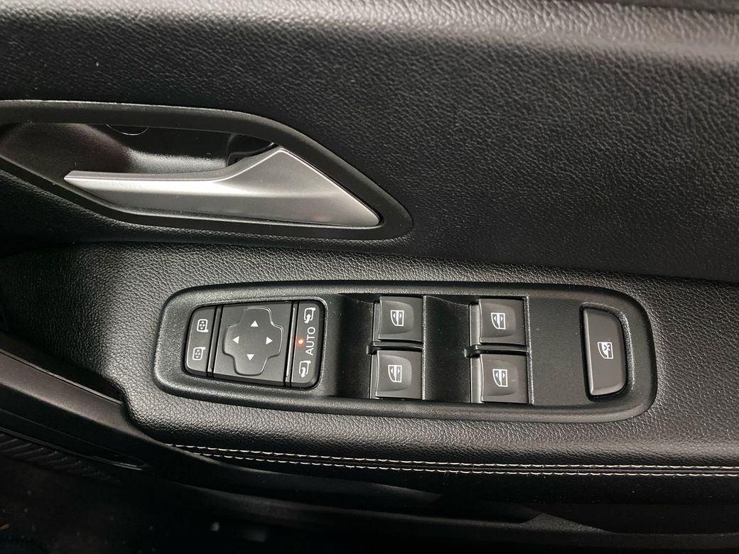 2023 Dacia Duster