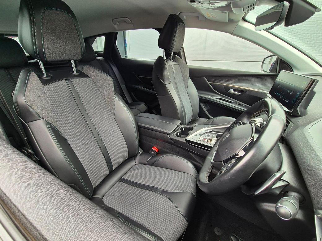 2022 Peugeot 3008