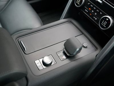 2024 Land Rover Discovery