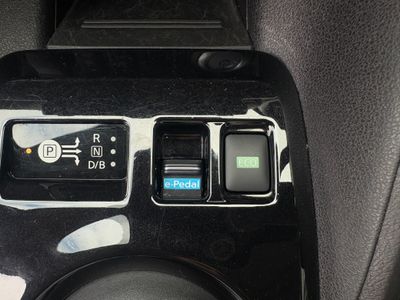 2022 Nissan Leaf