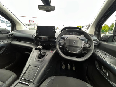 2023 Peugeot Rifter