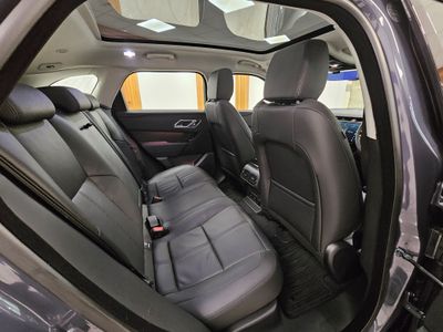 2025 Land Rover Range Rover Velar