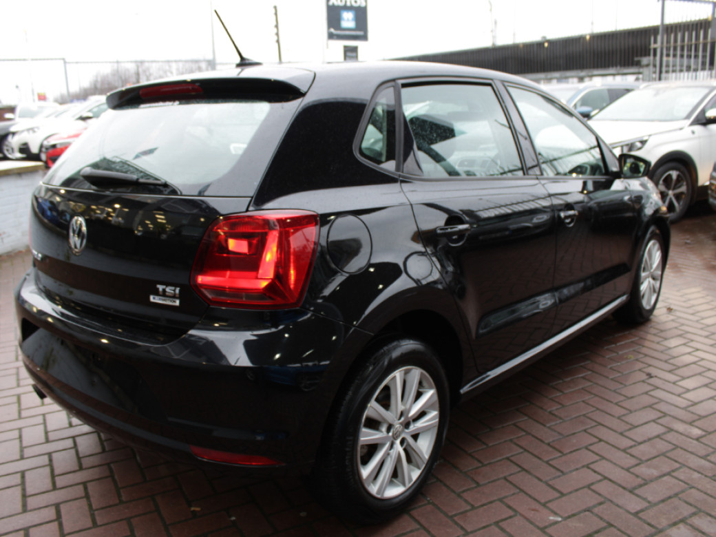 2017 Volkswagen Polo