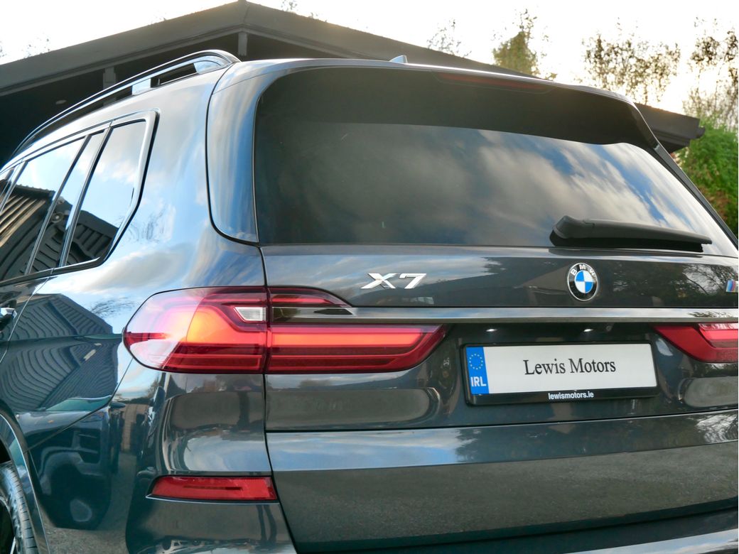 2020 BMW X7