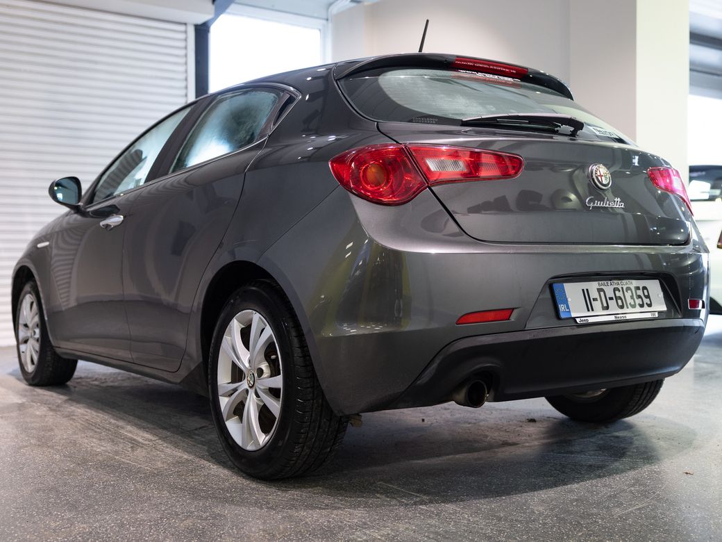 2011 Alfa Romeo Giulietta