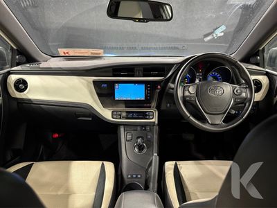 2017 Toyota Auris