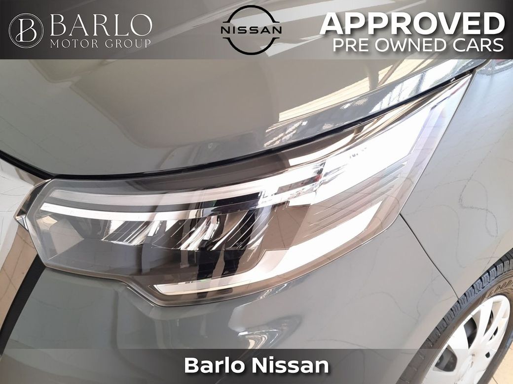 2025 Nissan Primastar