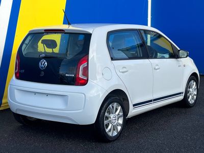 2016 Volkswagen up!