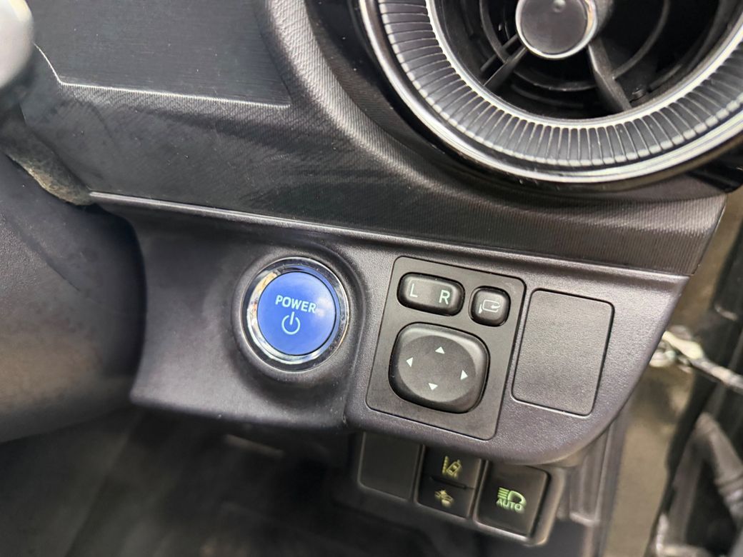 2018 Toyota Aqua