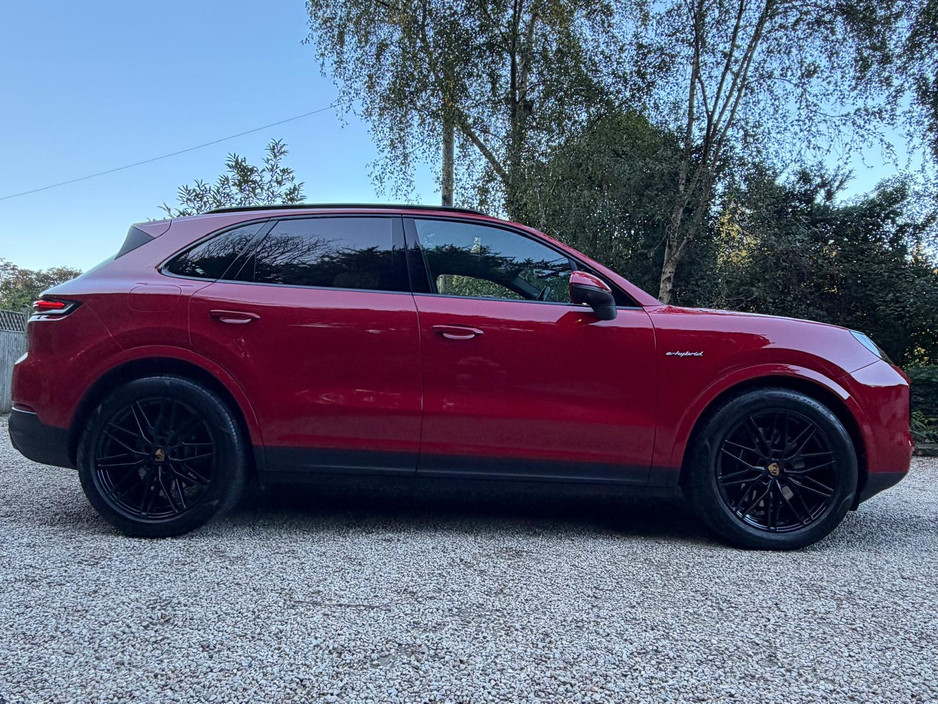 2024 Porsche Cayenne