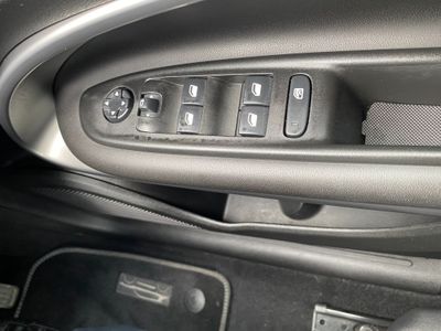 2025 Jeep Avenger