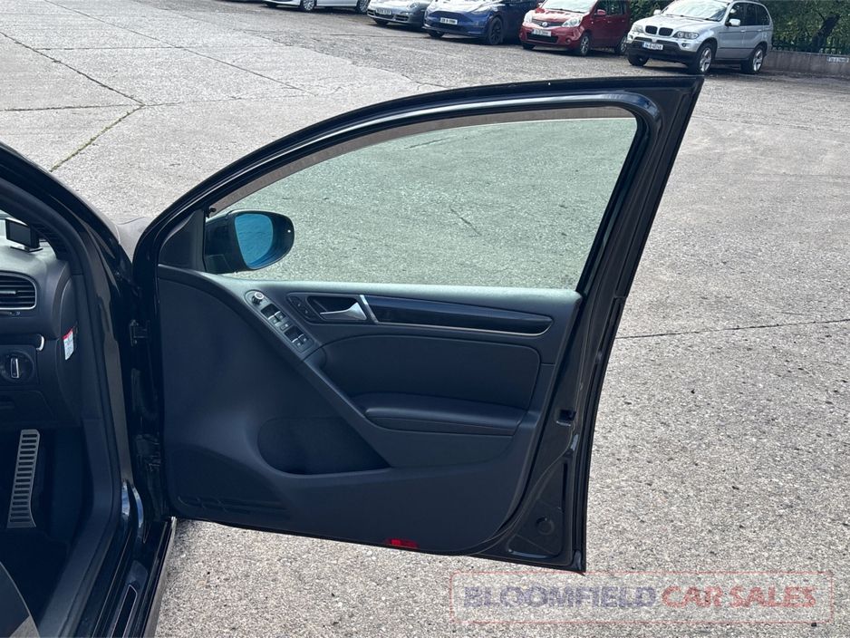 2011 Volkswagen Golf