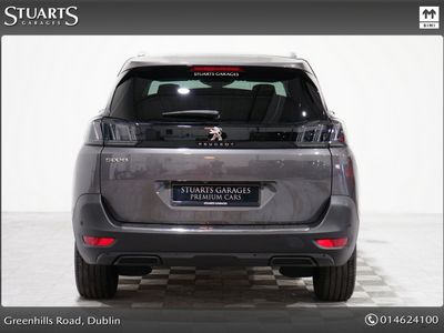 2022 Peugeot 5008
